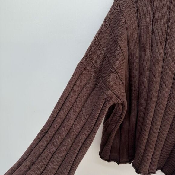 Harley Jae Women’s Muse Crop Boxy Bell Sleeve Chocolate Coco Brown Sweater - Picture 9 of 10